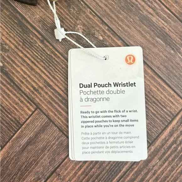 NWT Lululemon Dual Pouch Wristlet In Leopardo Shift Midi Desert Khaki - Picture 7 of 8